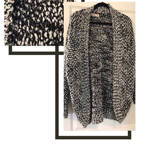 HOLLISTER CARDIGAN